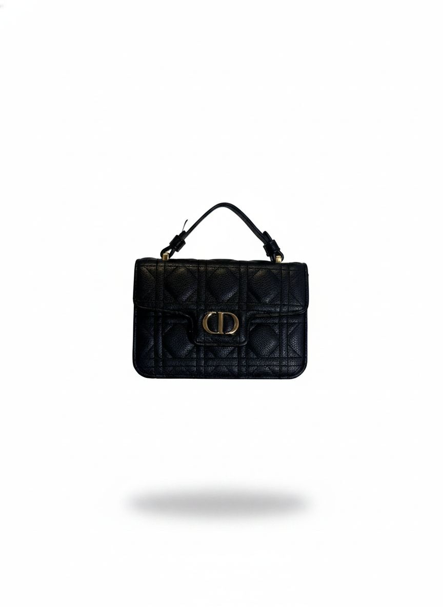 Bolsa feminina de couro ecológico Wanessa Lopez Concept, estilo elegante com detalhes modernos e alça ajustável.