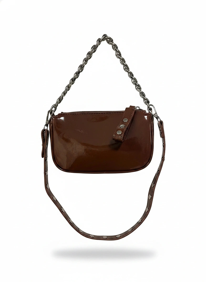 Bolsa  Femenina Couro Eco com Correntes e Ihós