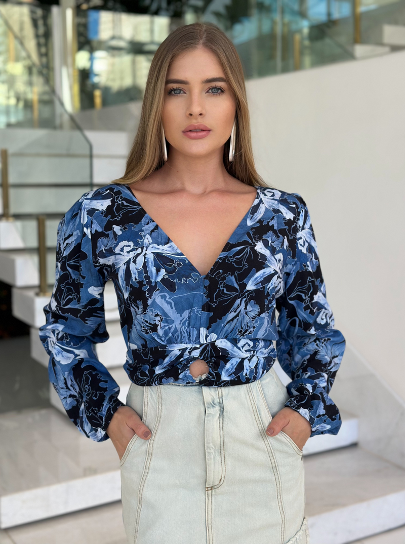 Cropped Blue Dandara