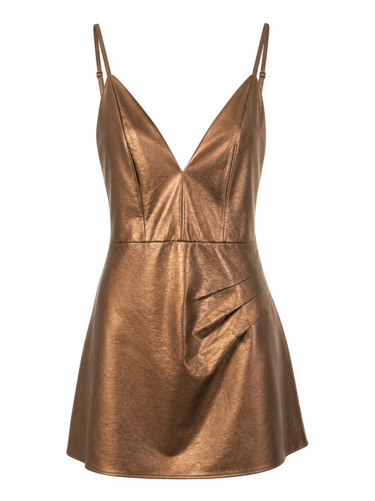 Vestido Curto Liso com Recortes