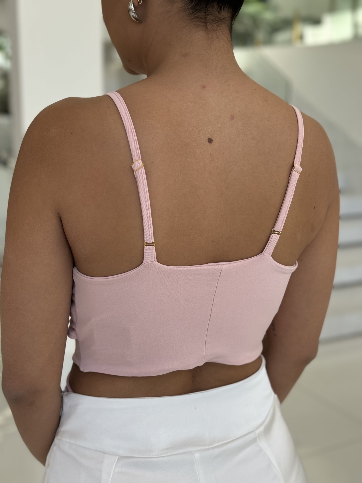 Body Lopz by Wanessa Lopez Concept in soft pink, featuring delicate fabric and a stylish design for infants.