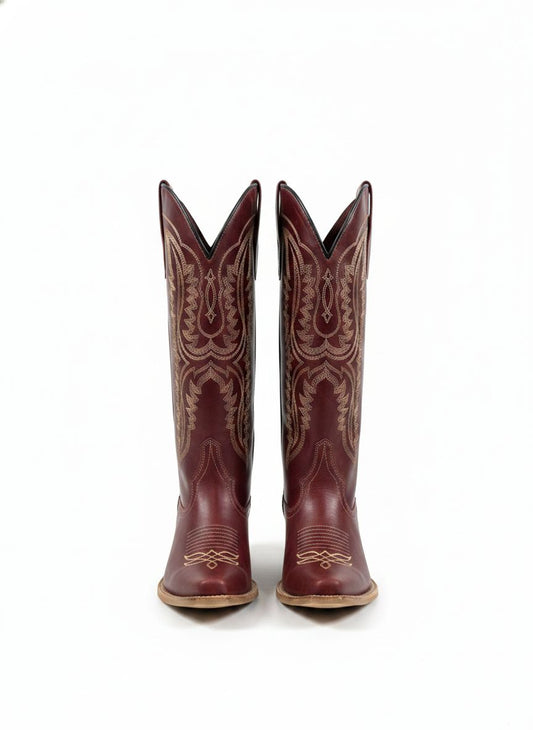 Bota branca de couro Wanessa Lopez Concept, modelo Dune, com acabamento elegante e sola confortável, vista frontal.