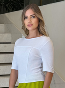 Casual LOPZ blouse in a light fabric, featuring a relaxed fit and short sleeves, perfect for everyday wear.