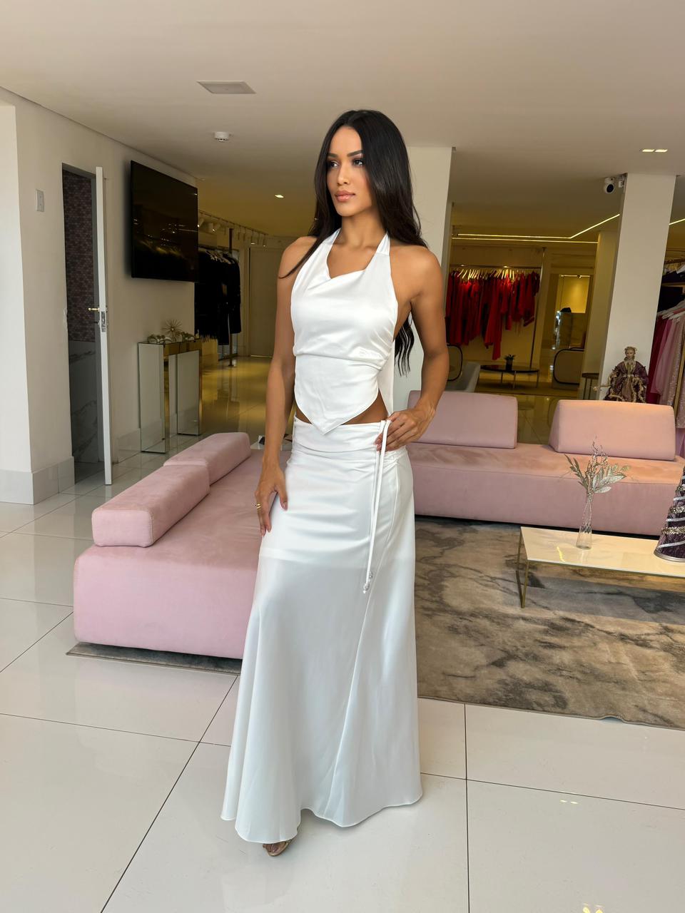 Conjunto midi Lopz Banho de Mar, roupa de banho feminina com estampa colorida e detalhes elegantes.