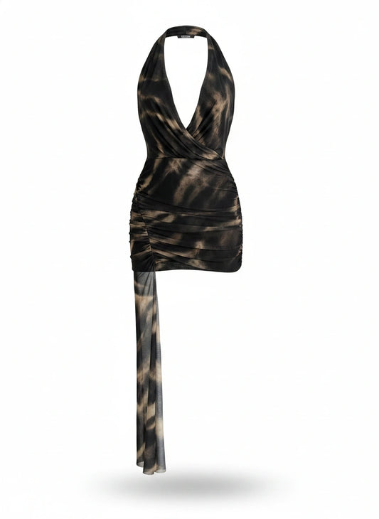 Vestido Kiara da Wanessa Lopez Concept em tecido leve, com detalhes elegantes e comprimento médio, ideal para ocasiões especiais.