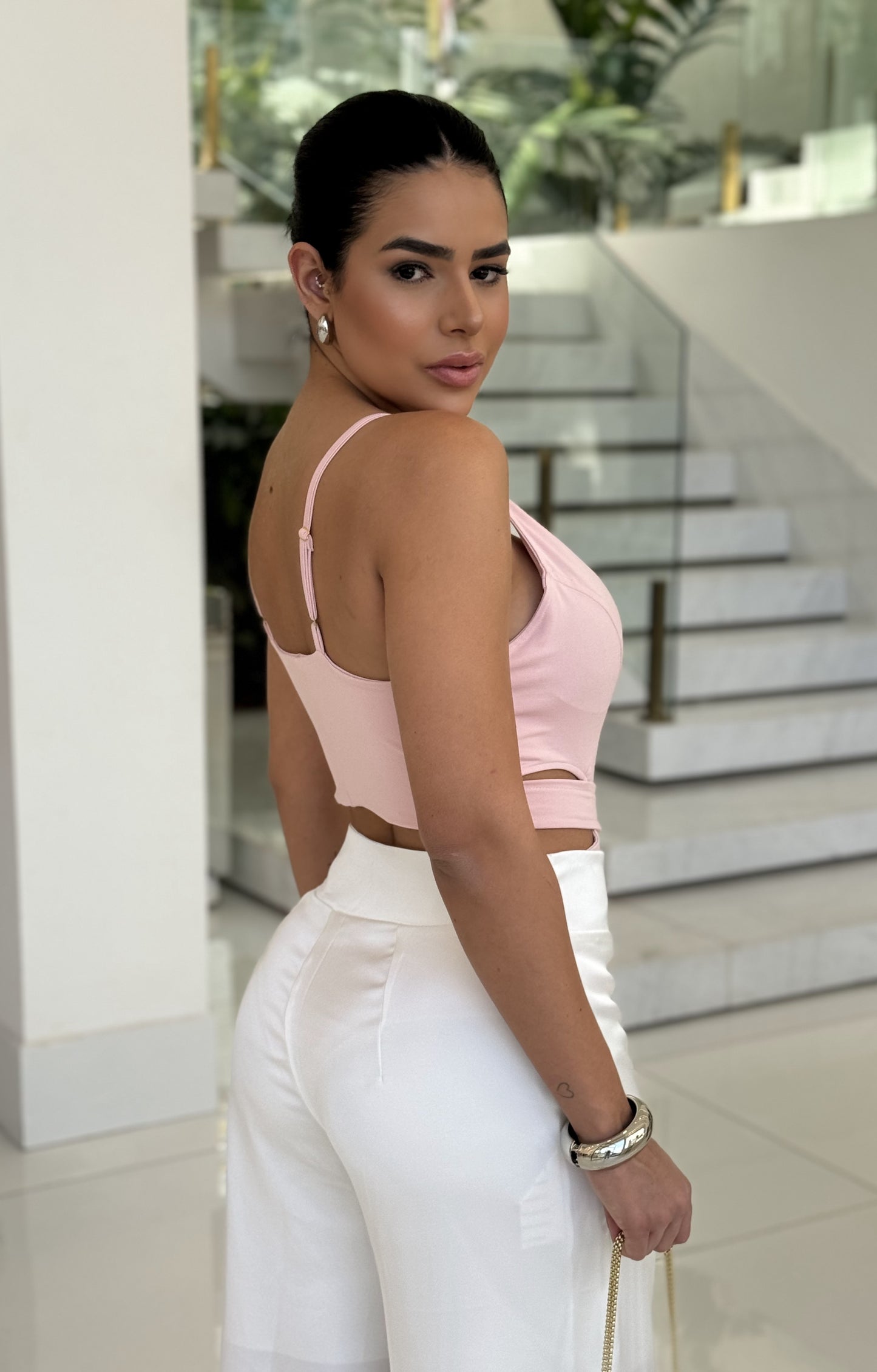 Rosa Bebe body from Wanessa Lopez Concept, featuring soft fabric and delicate design, ideal for casual wear.