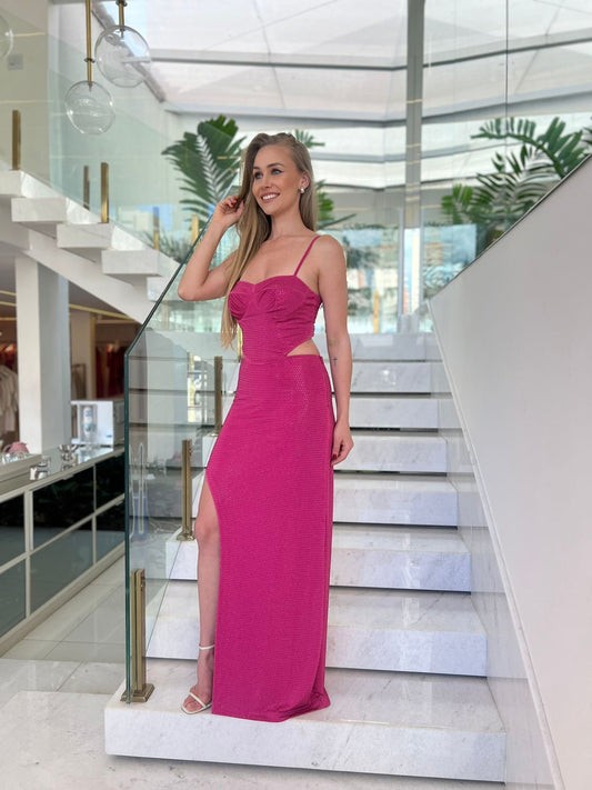 Vestido midi rosa da Lopz com termocolante, modelo longo, detalhes visíveis na imagem.